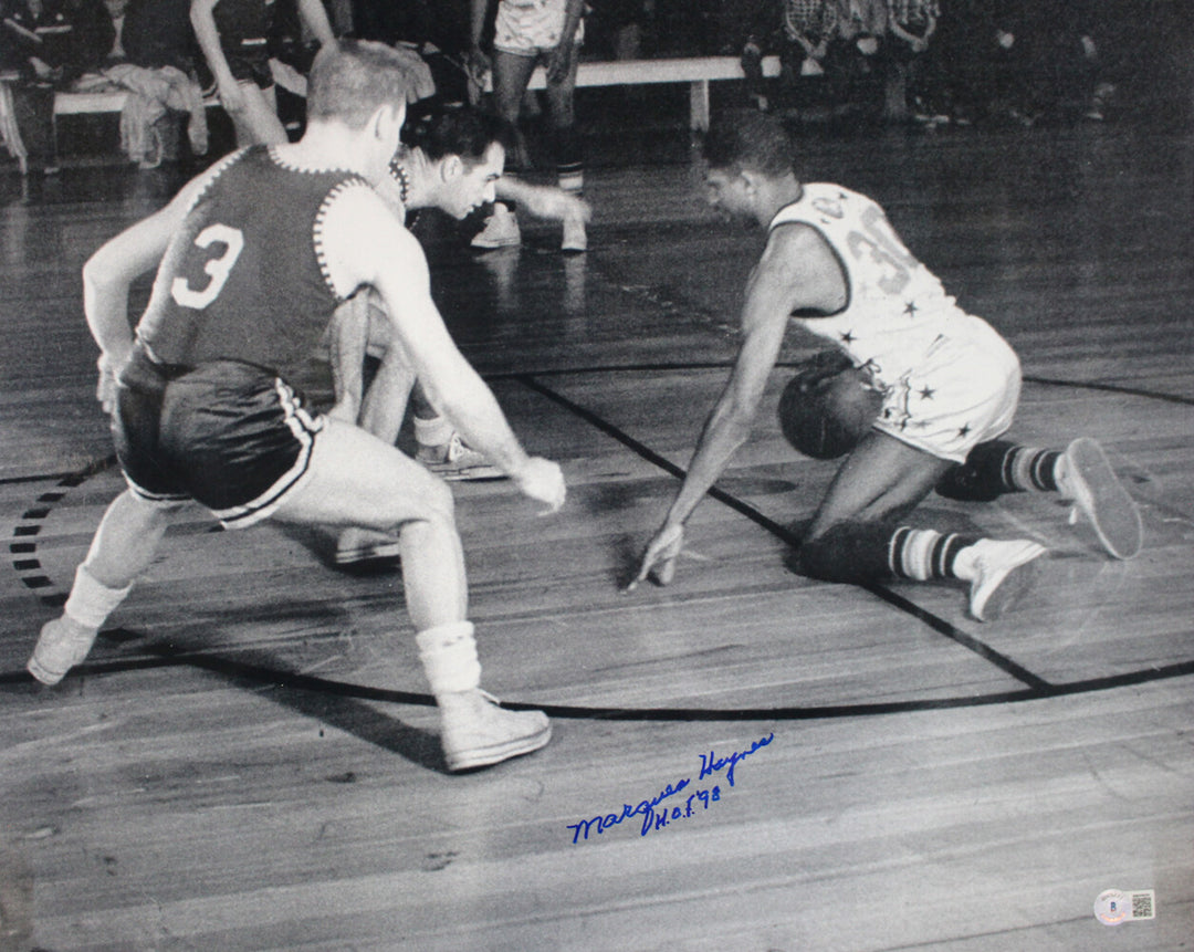 Marques Hayes Autographed Harlem Globetrotters 16x20 Photo HOF BAS 33409