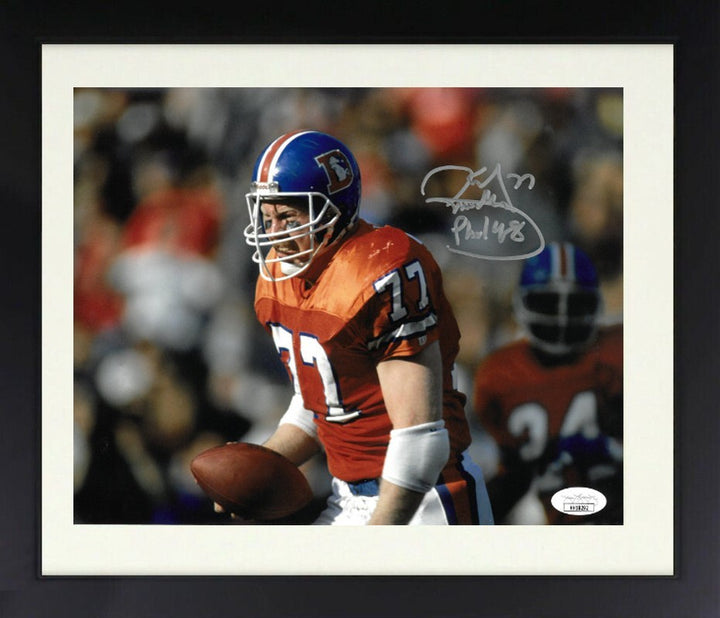 Karl Mecklenburg signed Denver Broncos 8X10 Photo w/ Phil 4:8 Custom Framed -JSA