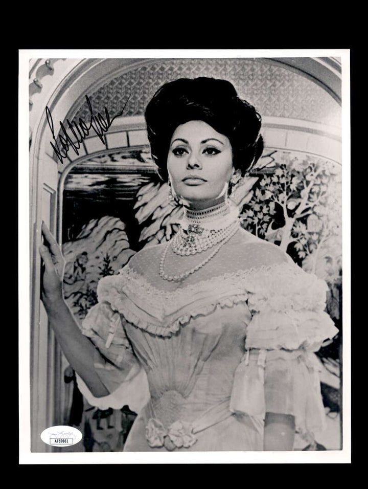 Sophia Loren JSA Coa Signed 8x10 Photo Autograph