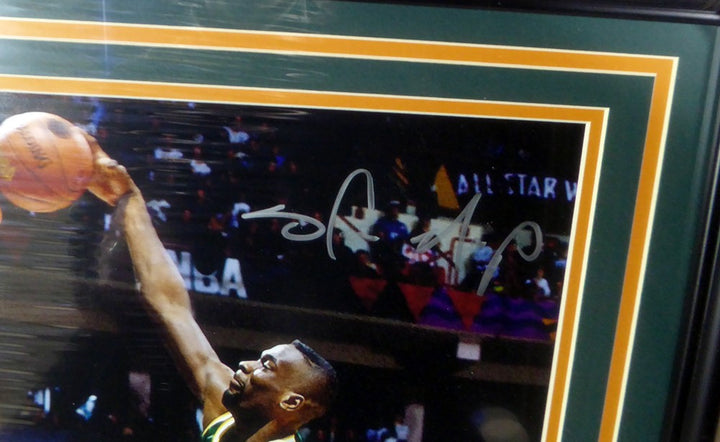 Shawn Kemp Signed Framed 16x20 Photo Seattle Sonics MCS Holo