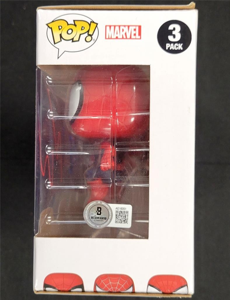 Tom Holland, Tobey Maguire, Andrew Garfield signed Spider-Man Funko BAS Beckett