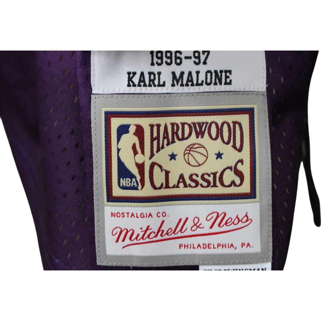 Karl Malone Autographed Utah Jazz Purple M&N Swingman Sz XL Jersey Beckett 49283