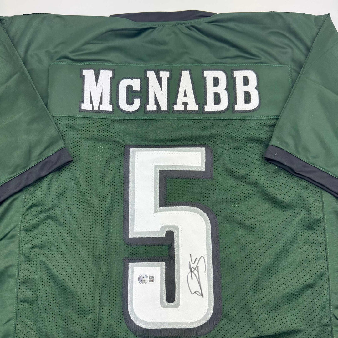 Autographed/Signed DONOVAN MCNABB Philadelphia Green Jersey Beckett COA