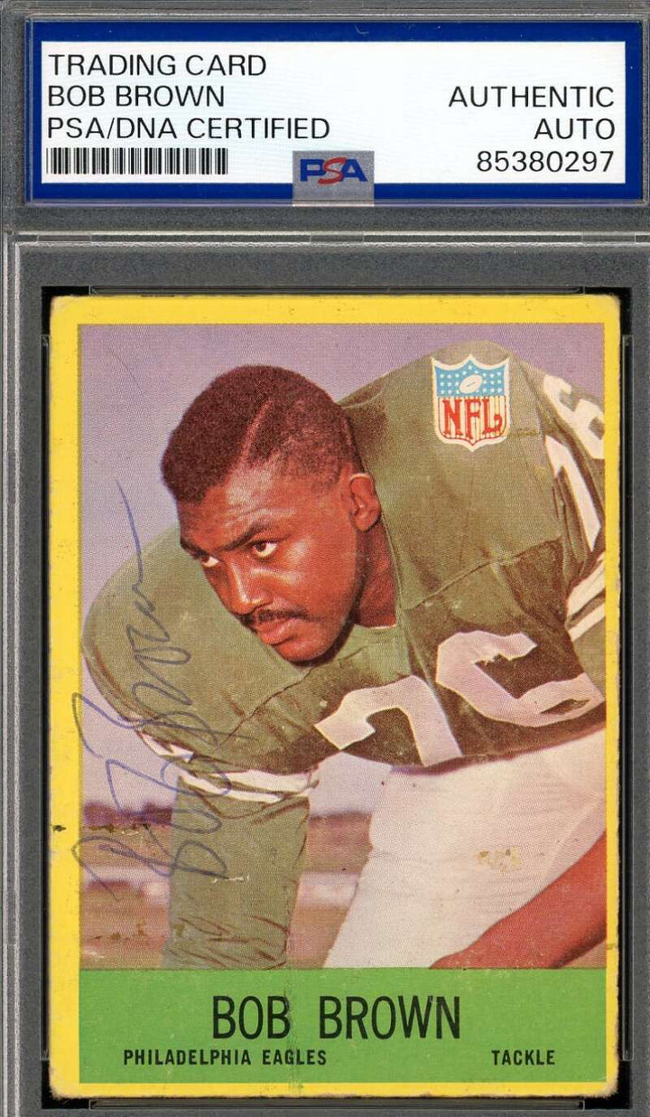 Bob Brown PSA DNA Vintage Signed 1967 Philadelphia Gum Autograph
