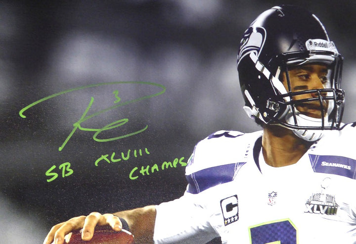 Russell Wilson Signed 24x30 Stretched Canvas Photo Seahawks SB #/48 RW Holo