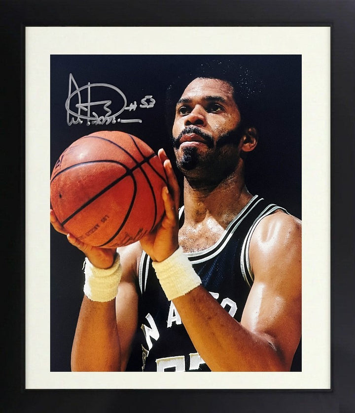 Artis Gilmore signed San Antonio Spurs 8x10 Photo #53 Framed -COA (A-Train/HOF)