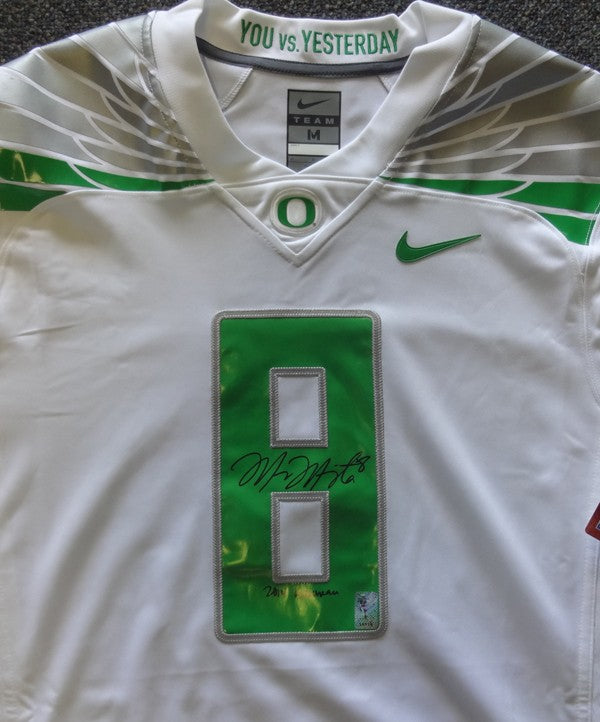 Oregon Ducks Marcus Mariota Signed White Nike Jersey Size M MM Holo