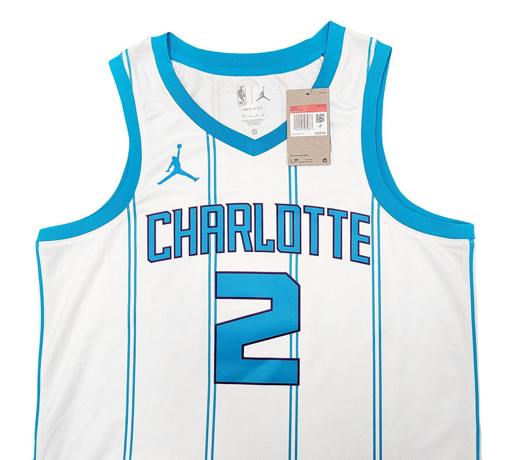 Charlotte Hornets LaMelo Ball Signed White Nike Swingman Jersey Size L Beckett