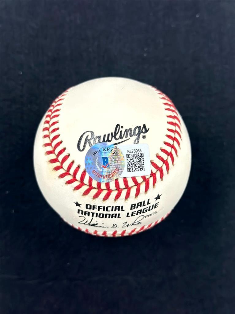 Mike Piazza signed ONL National League Baseball autograph auto ~ Beckett BAS