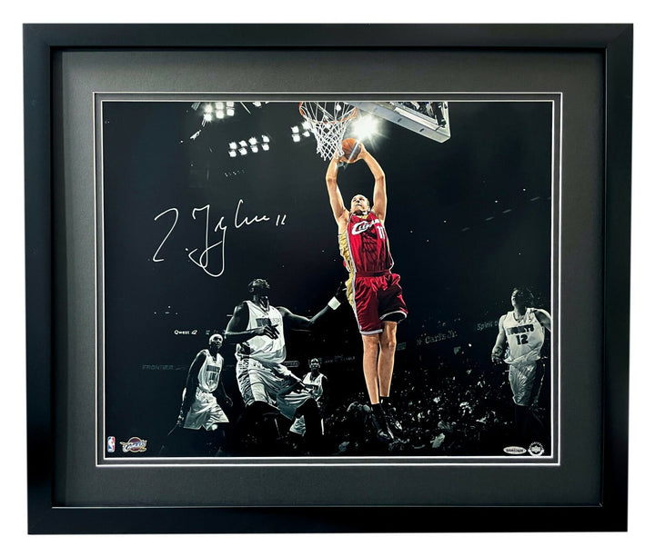 Zydrunas Ilgauskas Signed Cleveland Cavaliers 16x20 Photo Framed UDA COA LeBron