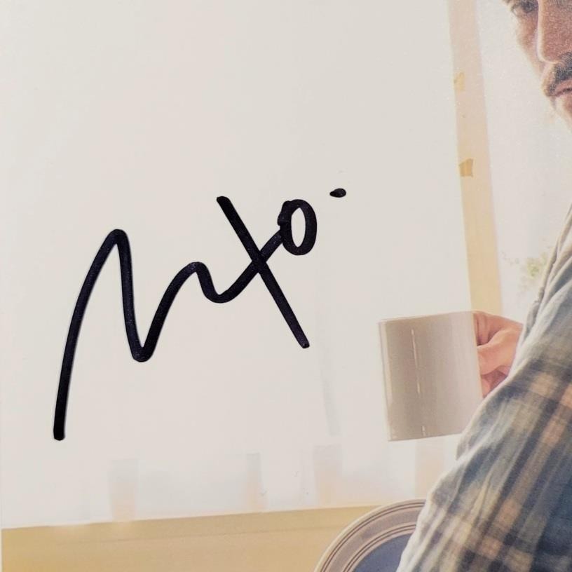 Milo Ventimiglia signed This is Us 8x10 photo autograph (B) ~ Beckett BAS