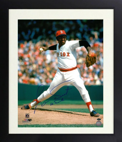 Luis Tiant signed Boston Red Sox 16x20 Photo El Tiante Framed- LEAF AUTHENTICS