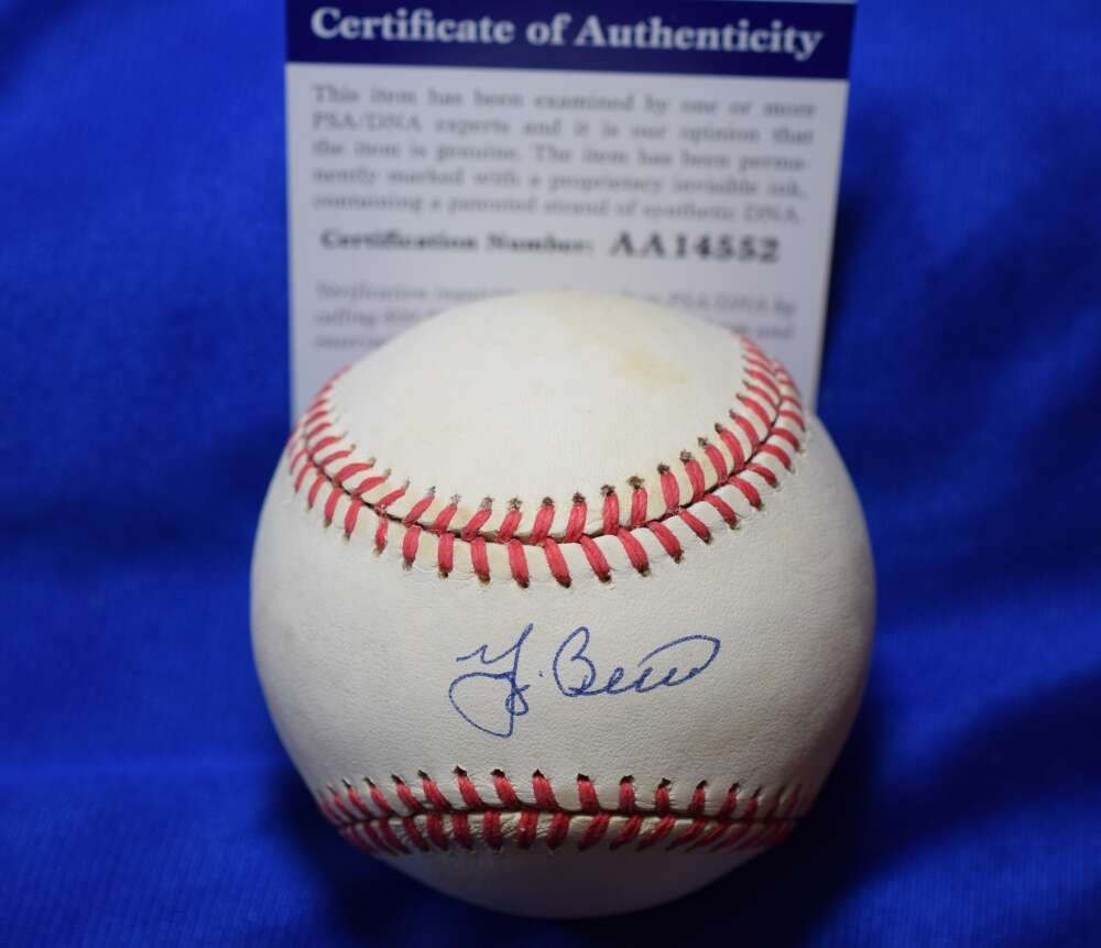 Yogi Berra PSA DNA Coa Signed American League OAL Autograph Baseball