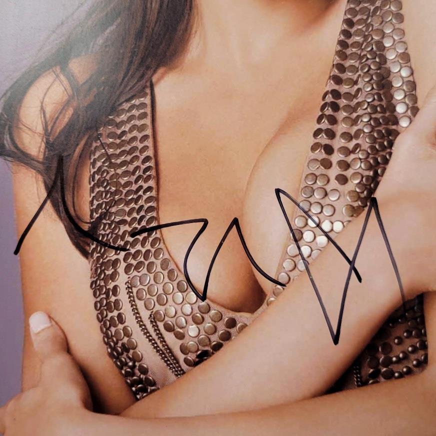 Angelina Jolie signed 11x14 photo autograph ~ PSA/DNA sticker *READ*