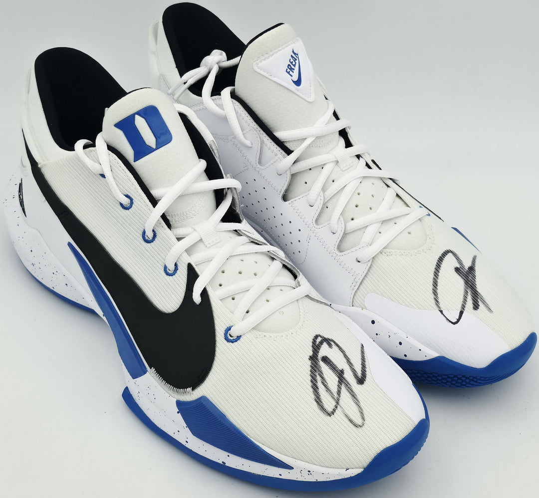 Giannis Auto 2021 (PE) Promo Duke Nike Zoom Freak 2 Game Shoes Size 16 Beckett