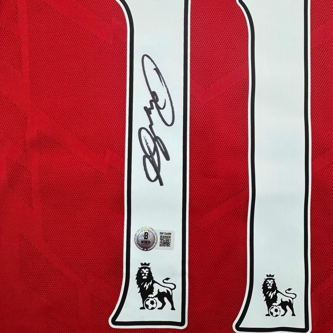 Autographed/Signed Ryan Giggs Manchester United Red Jersey Beckett BAS COA