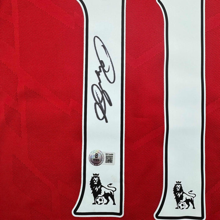 Autographed/Signed Ryan Giggs Manchester United Red Jersey Beckett BAS COA