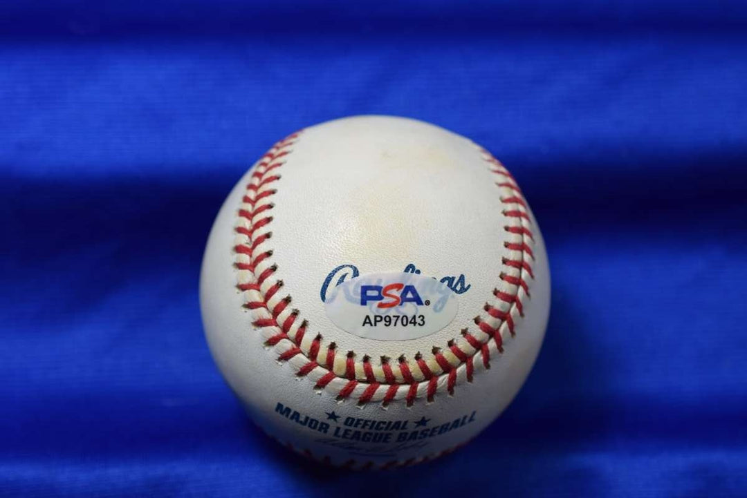 Frank Robinson PSA DNA Autograph Major League OML Signed Baseball HOF 82
