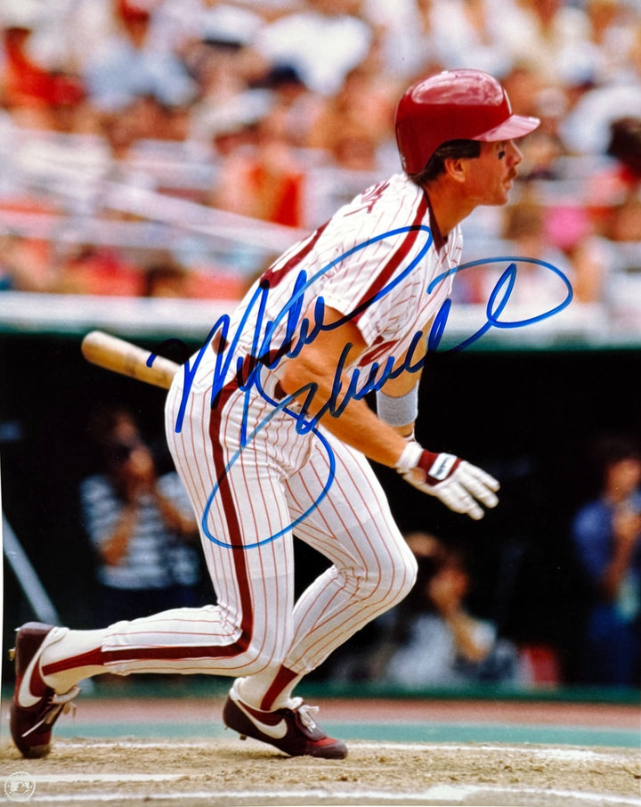 Mike Schmidt signed Philadelphia Phillies 8x10 Photo minor dings- Scoreboard COA
