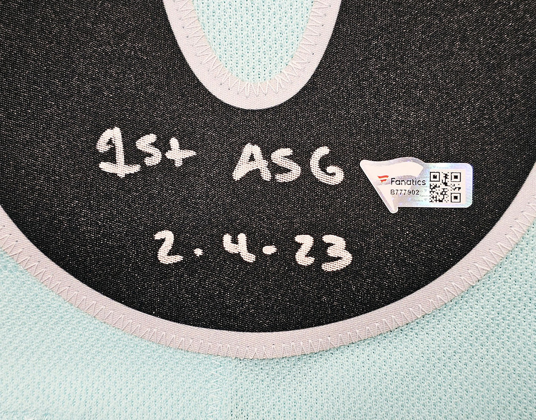 Kraken Matty Beniers Auto White Adidas 2023 ASG Jersey Size 54 1st ASG 2-4-23