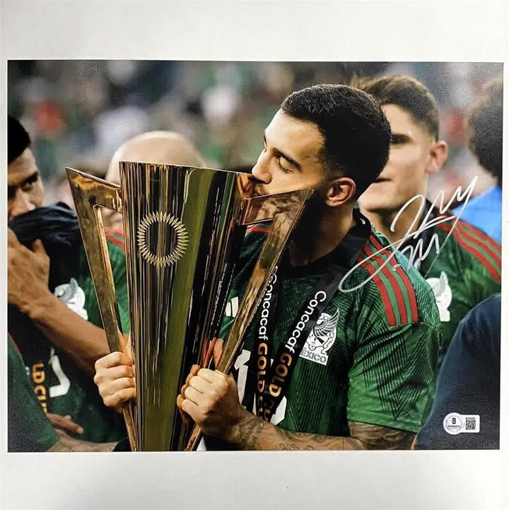 Luis Chavez signed Team Mexico 11x14 photo Pachuca Moscow autograph Beckett BAS