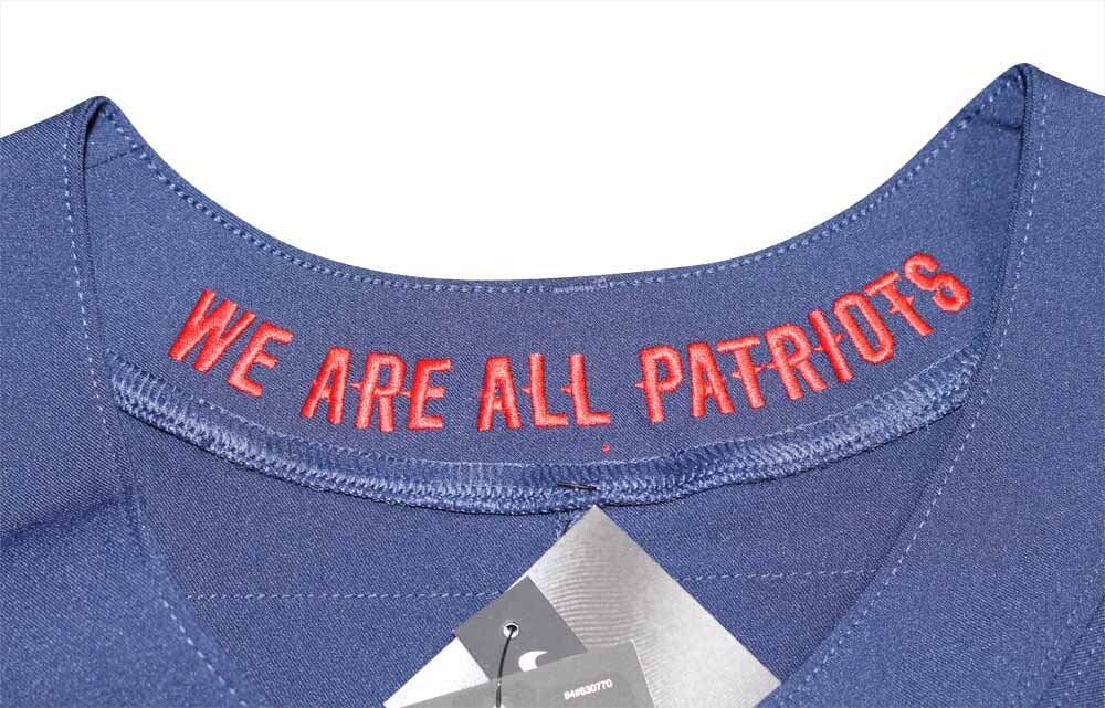 Tom Brady Autographed New England Patriots Elite Blue Jersey FAN 40092