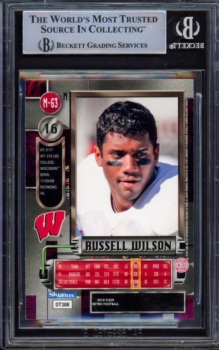 Russell Wilson Auto 2012 Fleer Metal Universe RC M-63 Wisconsin Badgers Beckett