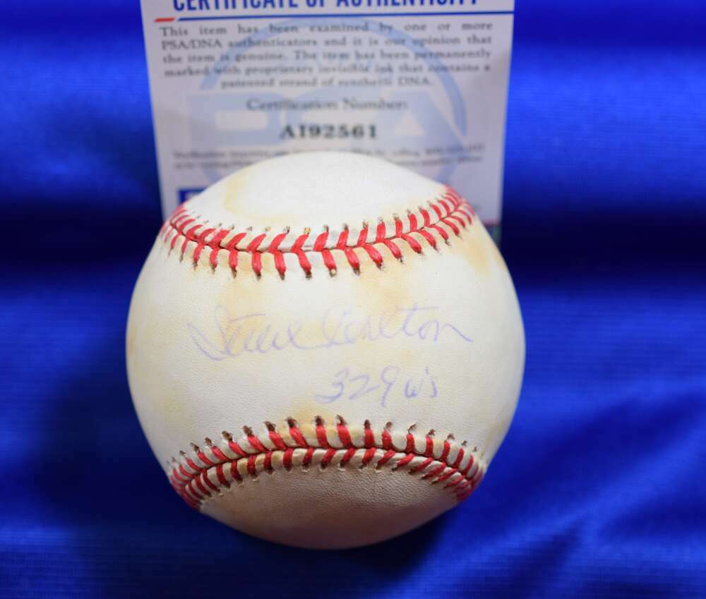 Steve Carlton 329 Wins PSA DNA Coa Autograph National League Signed Baseball