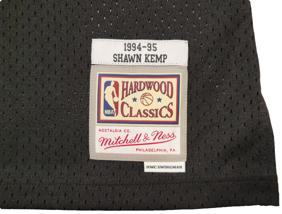 Sonics Shawn Kemp Auto Black Auth Mitchell Ness HWC Swingman Jersey 2X Reign Man