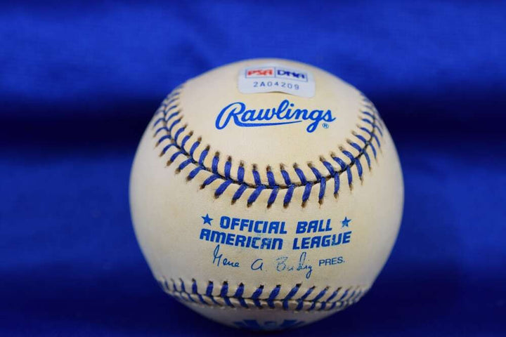 Wade Boggs PSA DNA Autograph American League OAL Signed Baseball 3010