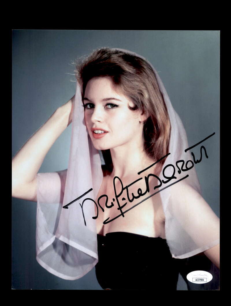 Brigitte Bardot JSA Cert Signed 8x10 Photo Autograph 4