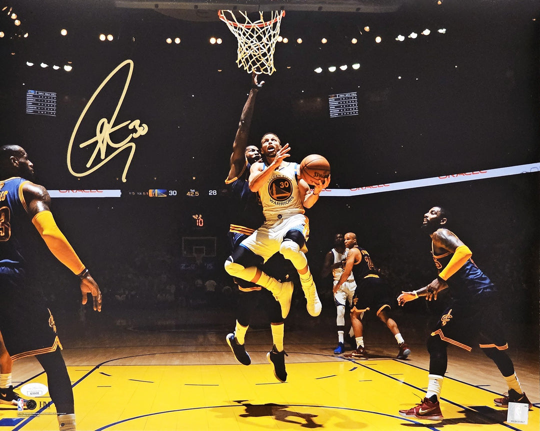 Stephen Curry Autographed Signed 16x20 Photo Golden State Warriors Layup JSA