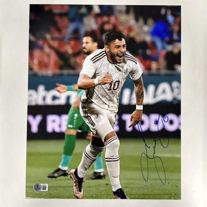 Alexis Vega signed Mexico 11x14 photo autograph Guadalajara ~ Beckett BAS