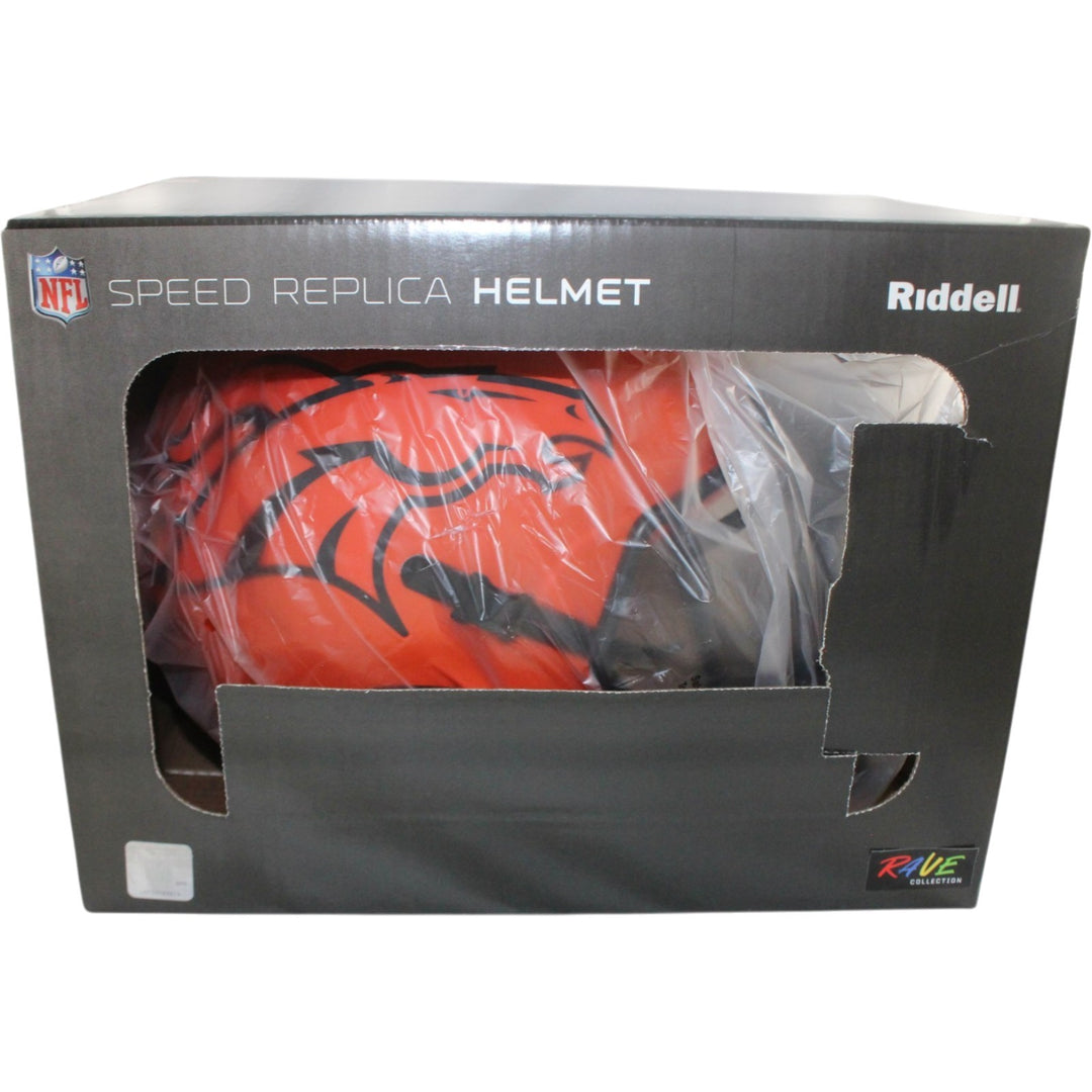 John Elway Autographed Denver Broncos F/S Rave Helmet Beckett Witness 55193