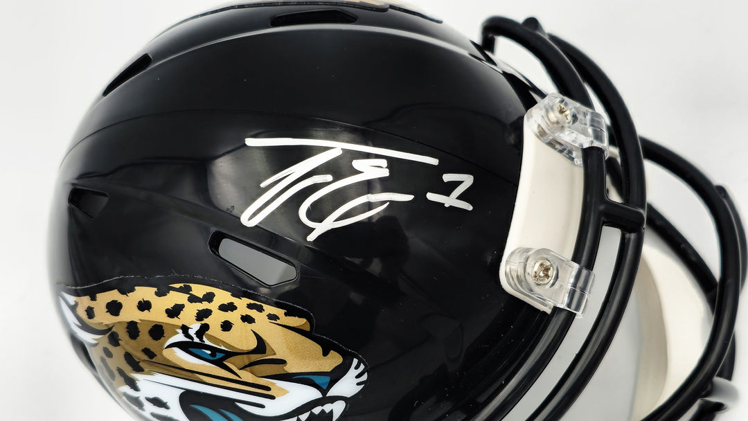 Travis Etienne Signed Jacksonville Jaguars Black Speed Mini Helmet Beckett Wit