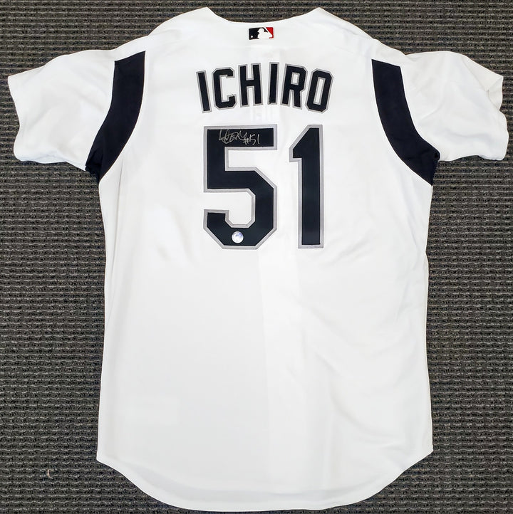 Mariners Ichiro Suzuki Auto White Majestic 2003 All-Star Game Jersey Size XL 51