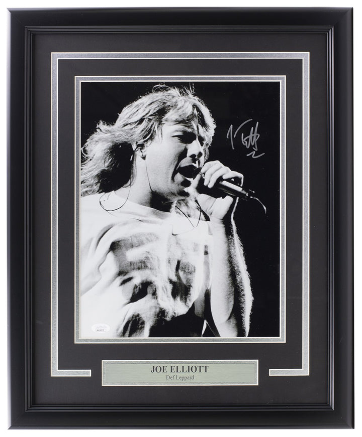 Joe Elliott Signed Framed 11x14 Black And White Def Leppard Photo JSA ITP