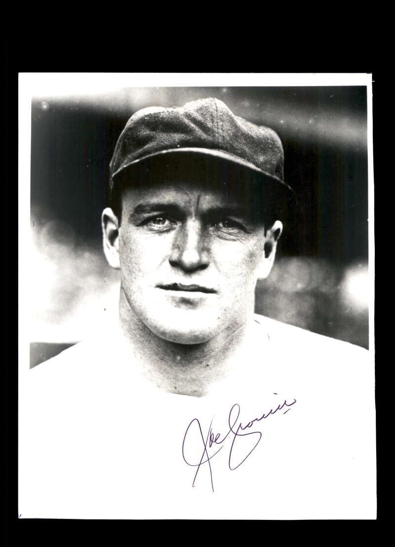 Joe Cronin PSA DNA Signed 8x10 Photo Autograph