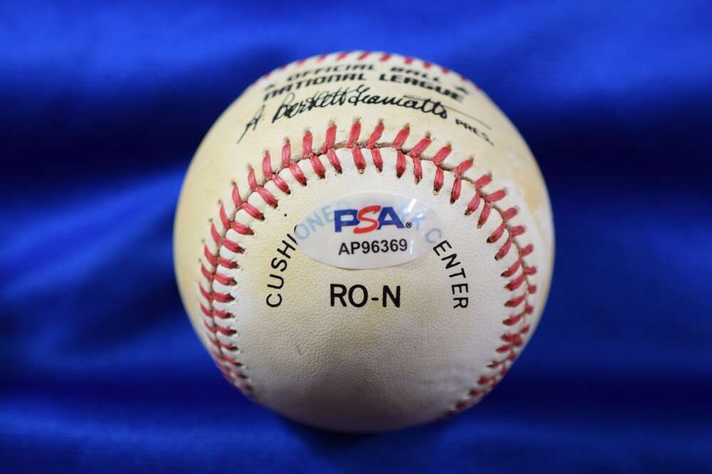 Bob Addis PSA DNA Autograph National League ONL Signed Baseball
