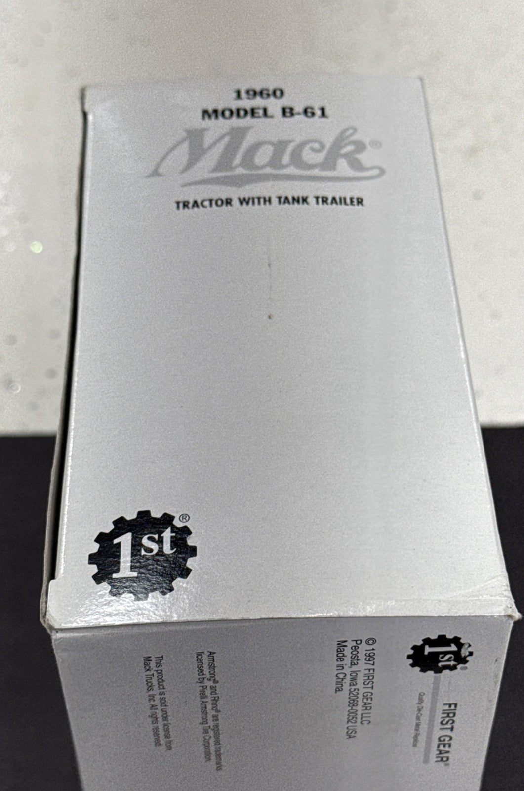 1/34 First Gear 1960 Mack Model B-61 Tractor W/ Tank Trailer NEW In Box Tootsie