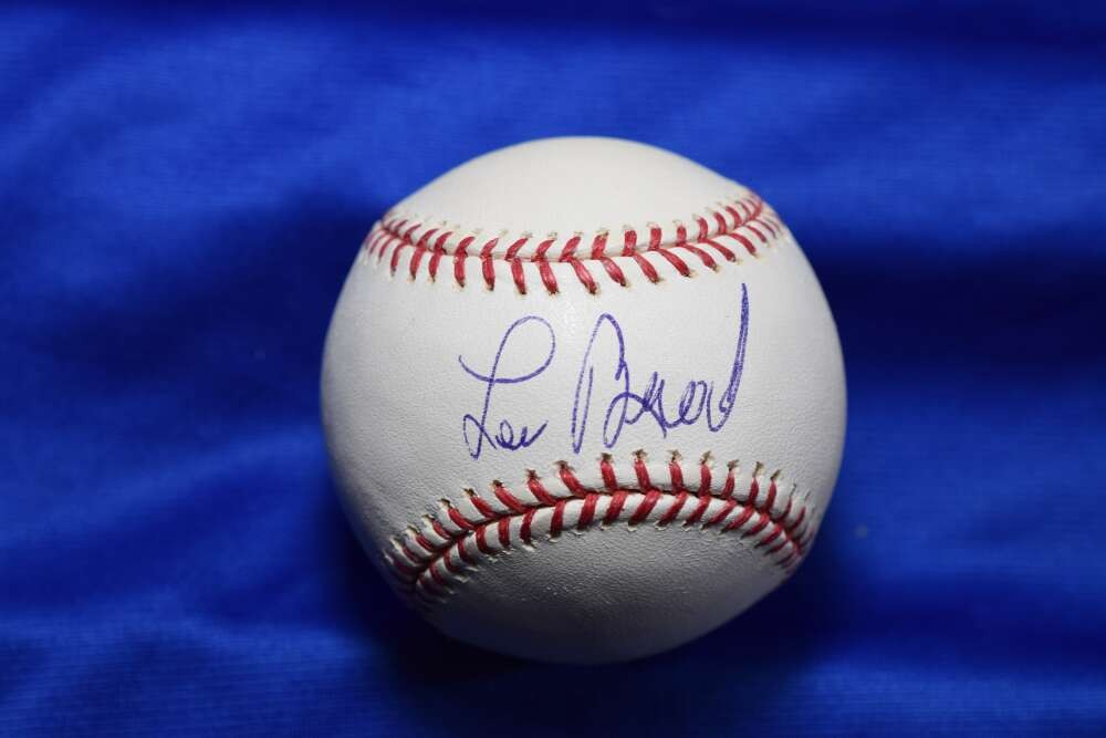 Lou Brock PSA DNA Coa Autograph Major League OML Signed Baseball Cardinals