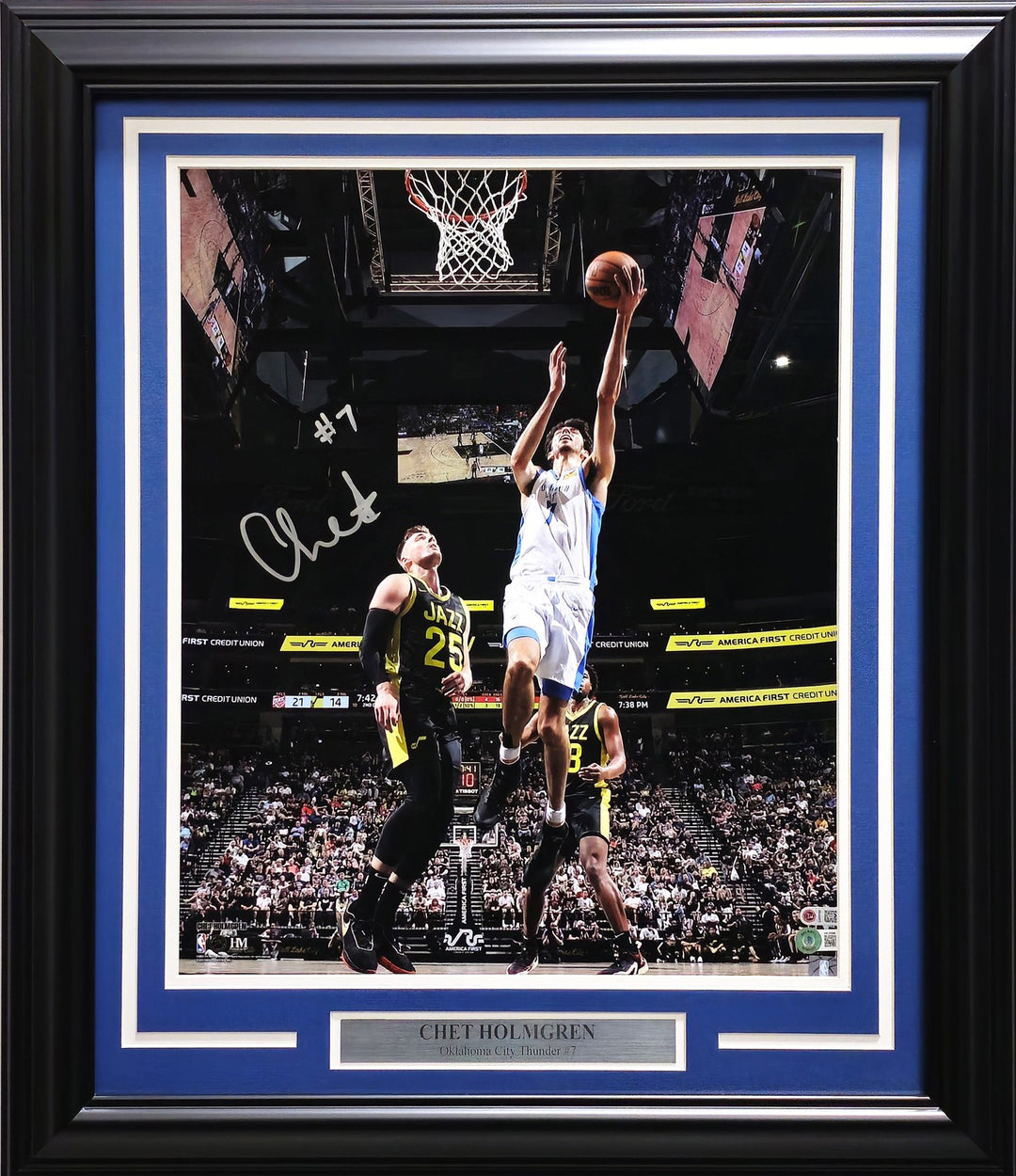 Chet Holmgren Signed Framed 16x20 Photo Thunder Beckett Wit #1W125998