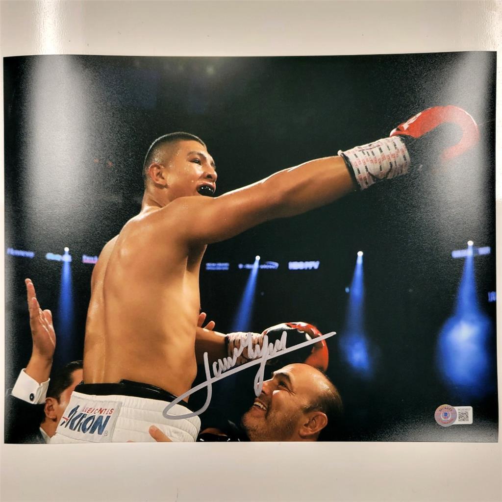 Jaime Munguia signed 11x14 photo boxing autograph ~ Beckett BAS Holo