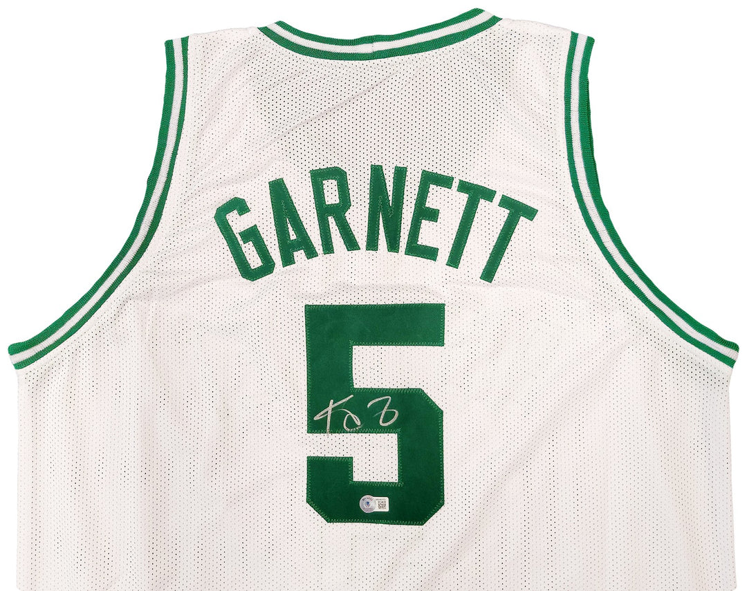 Boston Celtics Kevin Garnett Signed White Jersey Beckett BAS QR