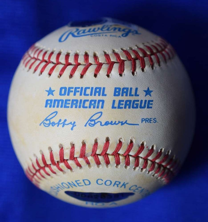 Carl Yastrzemski Upper Deck Beckett Autographed American League Signed Baseball