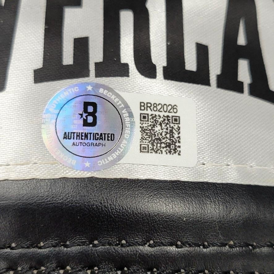 Jaime Munguia signed "WBO Champ" Everlast Boxing Glove autograph ~ Beckett BAS