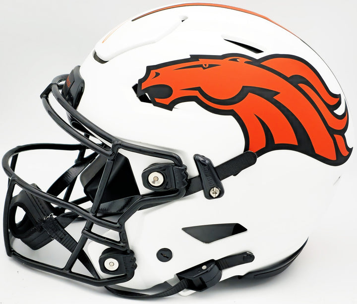 Russell Wilson Auto Broncos Lunar Eclipse White Full Hyper Flex Helmet Fanatics