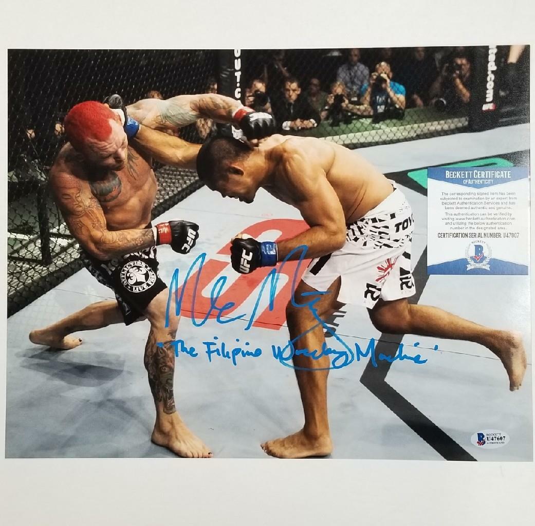 Mark Munoz signed "Filipino Wrecking Machine" 11x14 Photo UFC MMA ~ BAS COA
