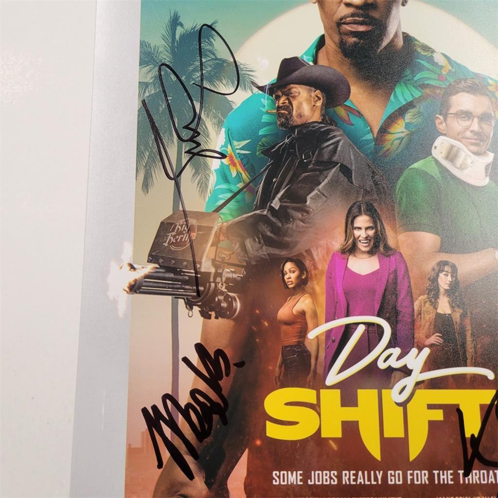 Day Shift Cast 3x signed 11x14 Photo Jamie Foxx Snoop Good ~ Beckett BAS LOA