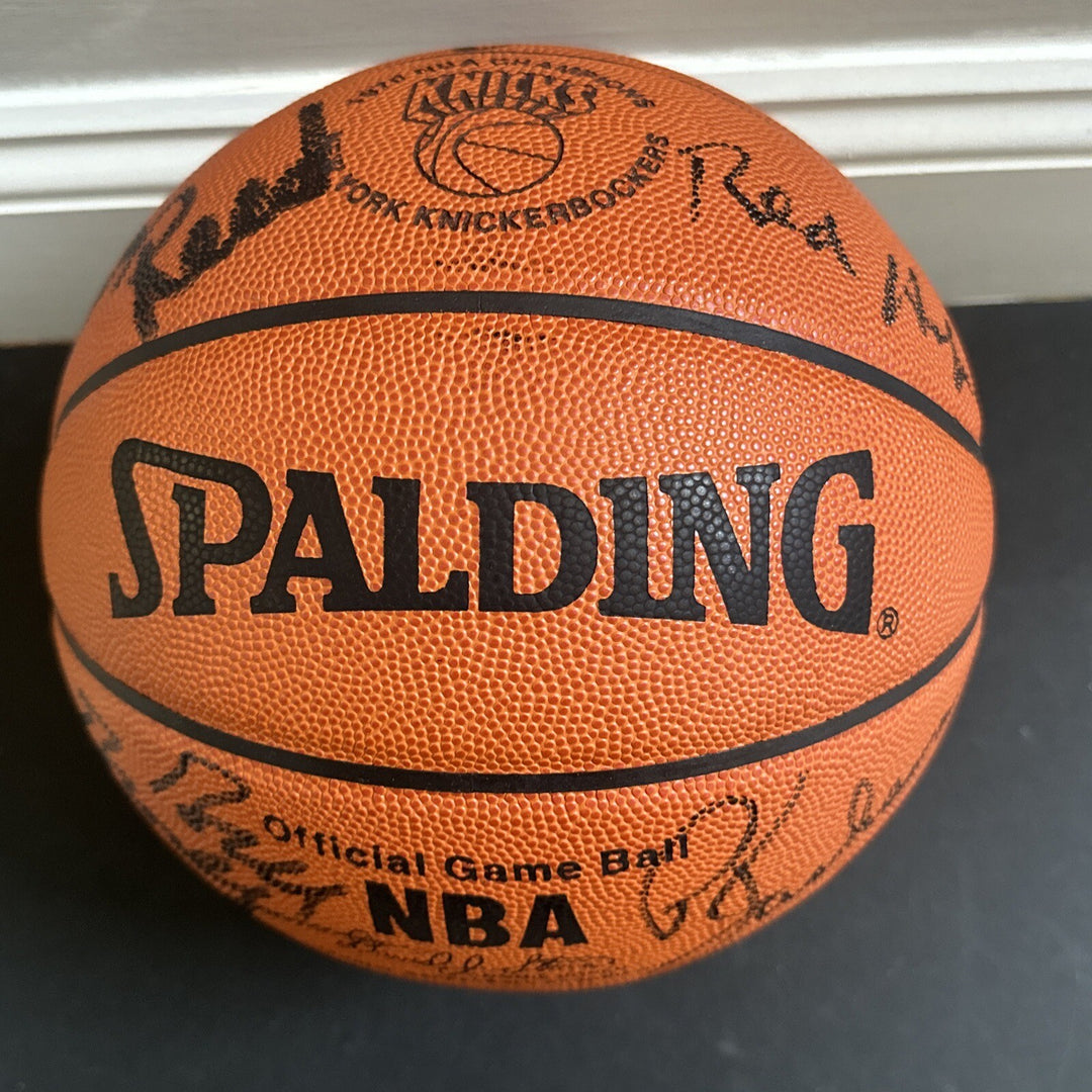 1969 70 NY Knicks Team Signed Nba Championship Basketball 8 auto Frazier Steiner